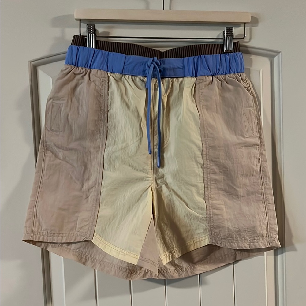 NWOT Free People Movement Sun Daze Board Shorts